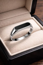 Men’s Stainless Steel Black Onyx Signet Ring – Waterproof & Scratch Resistant Minimal Band