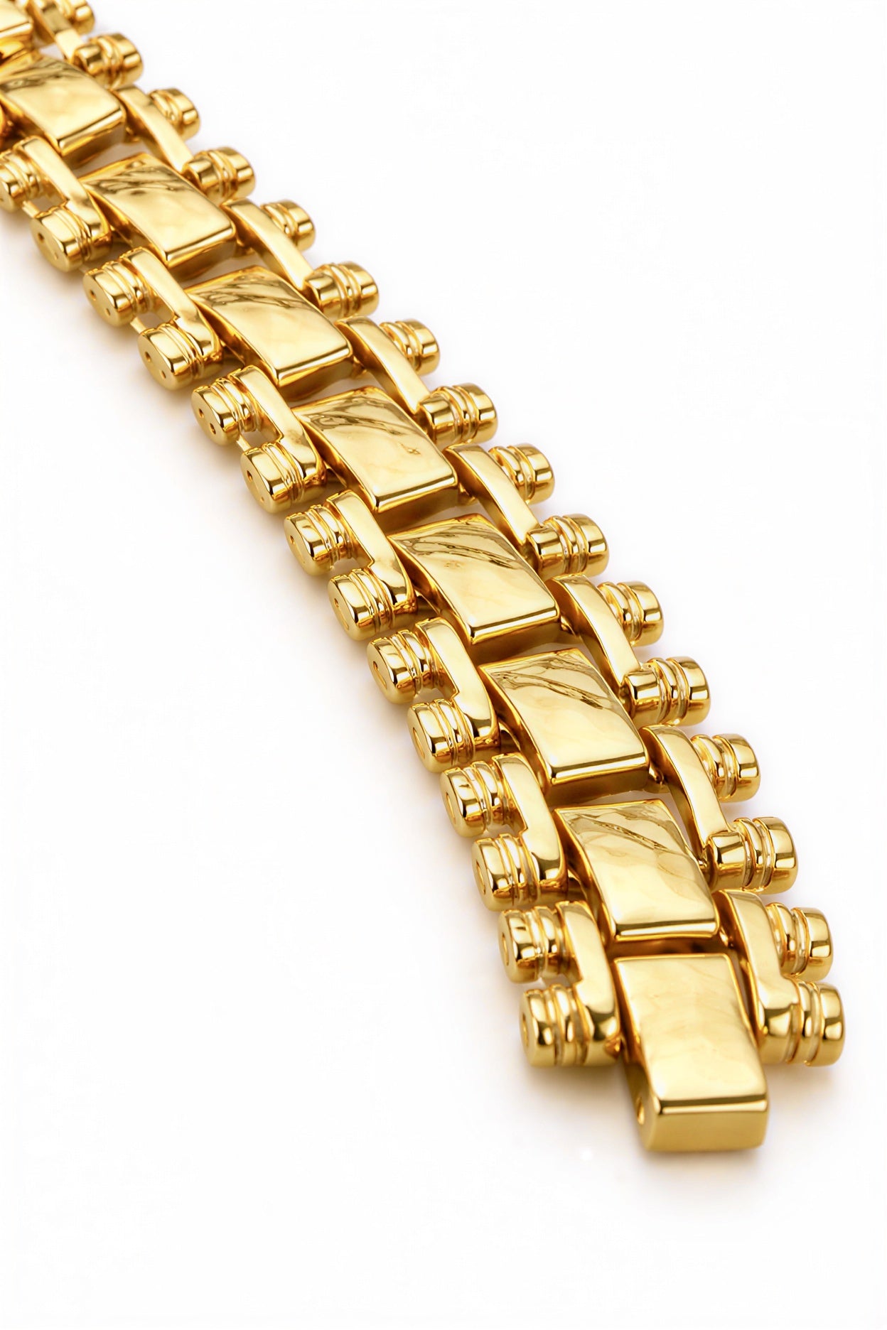 mens gold plated bracelet byzantine link design closeup