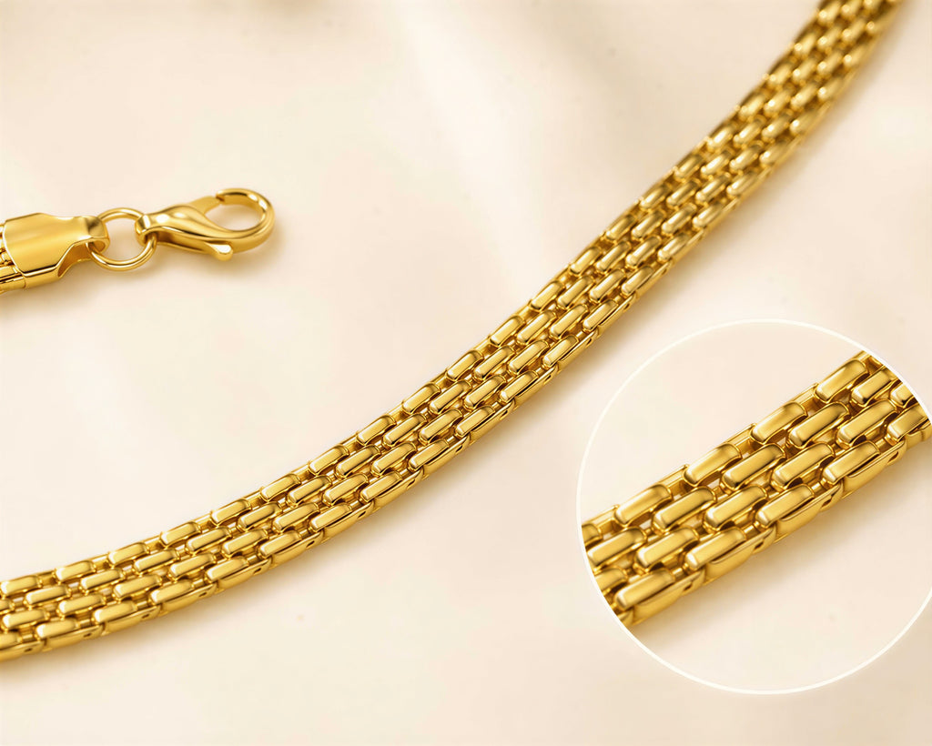 Premium Gold Plated Anti Tarnish Men’s Necklace Chain Elegant Flat Lay Jewelry Photography

