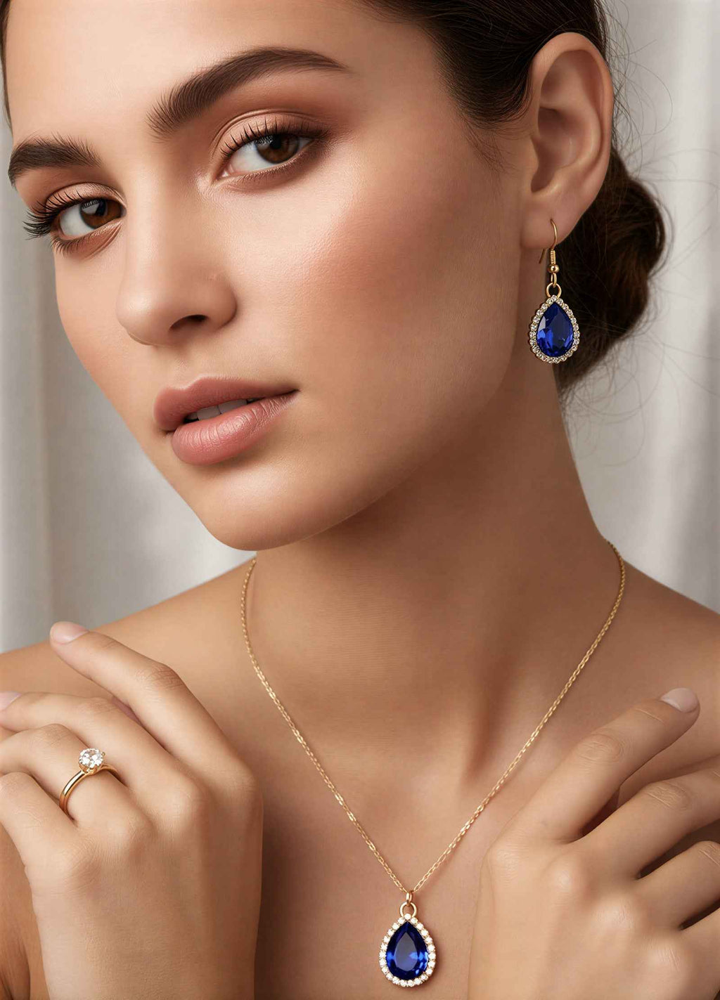 Royal Blue Teardrop Sapphire Crystal Jewelry Set – Gold Necklace & Earrings with Halo Rhinestones